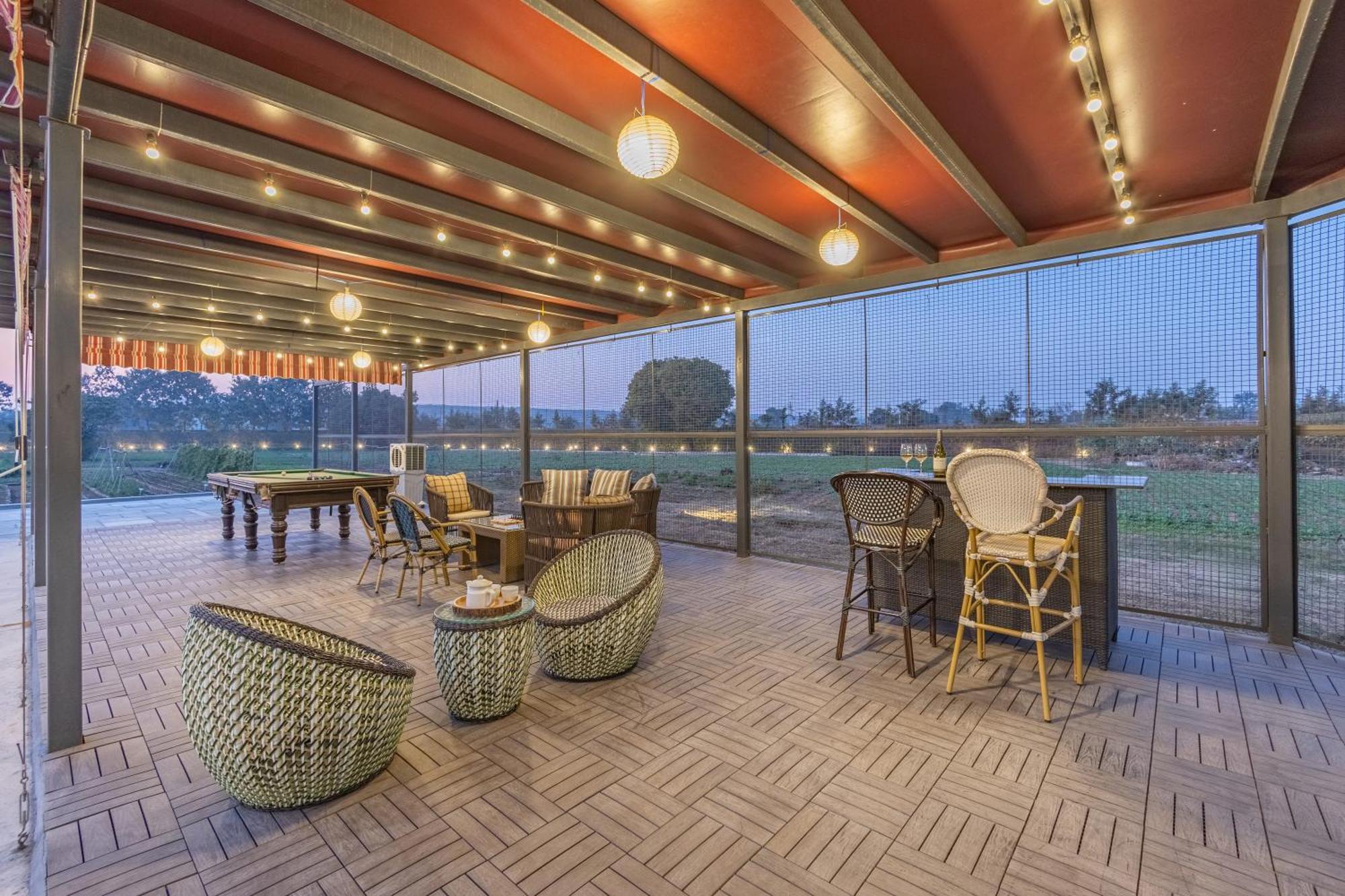 Elivaas Hidden Oasis 4Bhk With Pool, Mud House & Container House Villa Dhauj Luaran gambar
